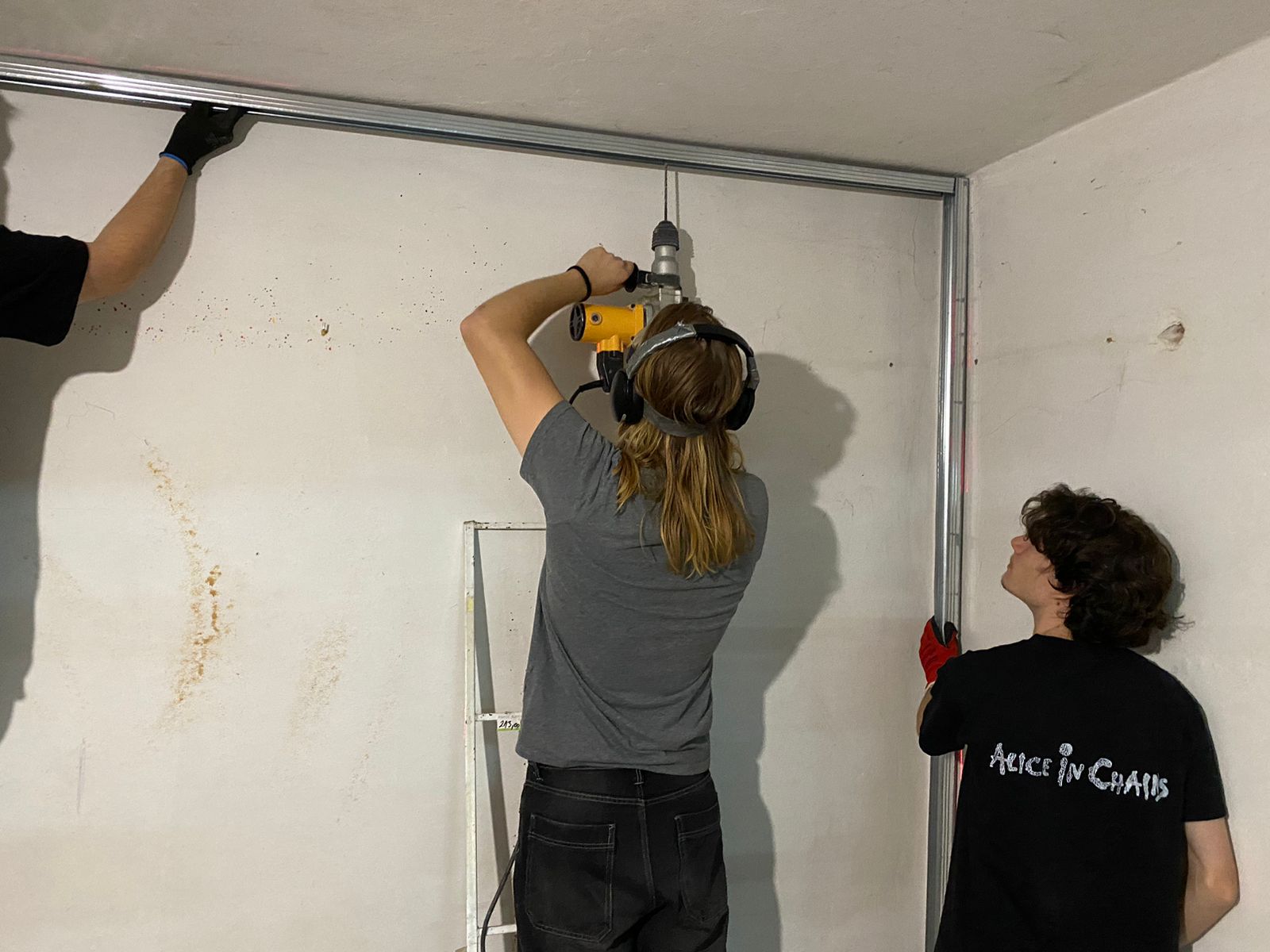 Muzički studio - 'Šta nam teško'